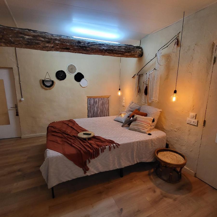 Chambre D'Hotes Gard Meynes Exteriér fotografie
