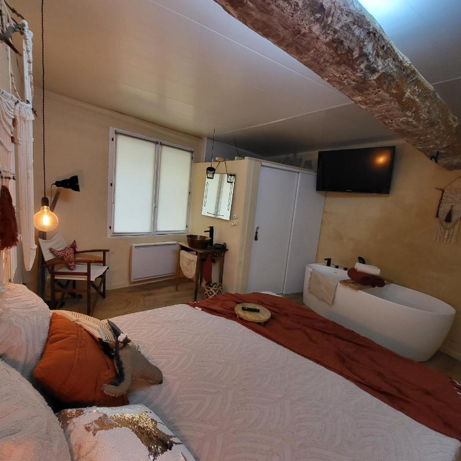 Chambre D'Hotes Gard Meynes Exteriér fotografie